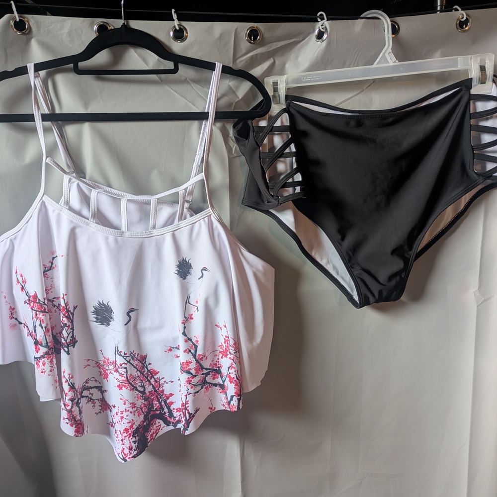 Rosegal Black and White Bikini Set